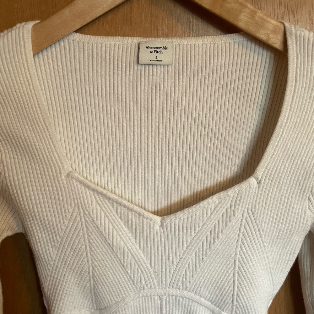 Abercrombie White Ribbed Thong Onesie Sweatheart Neckline Size S. - Picture 2 of 6